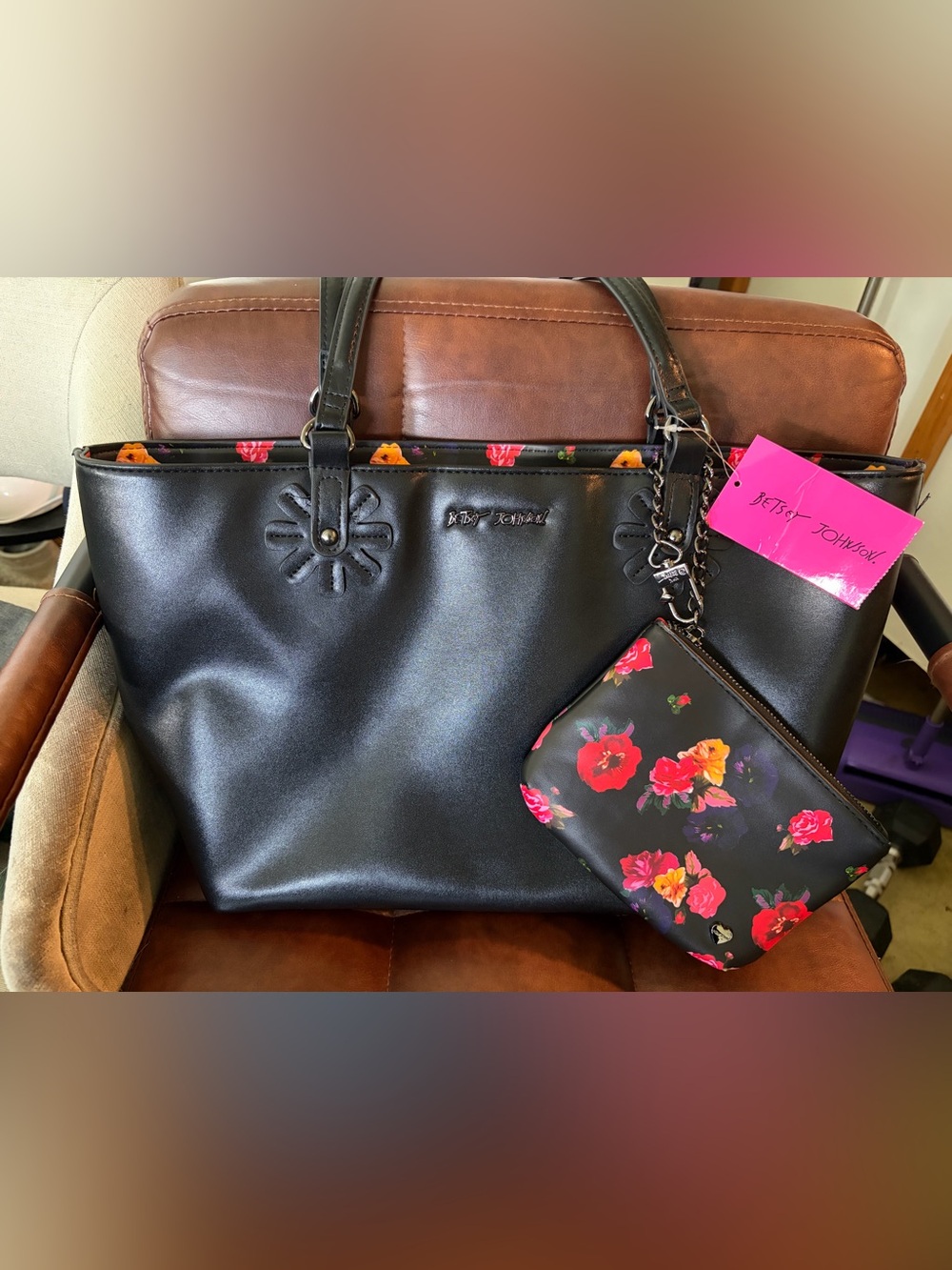 Betsey Johnson Black Floral Accent Tote with Pouch NWT - Picture 1 of 6